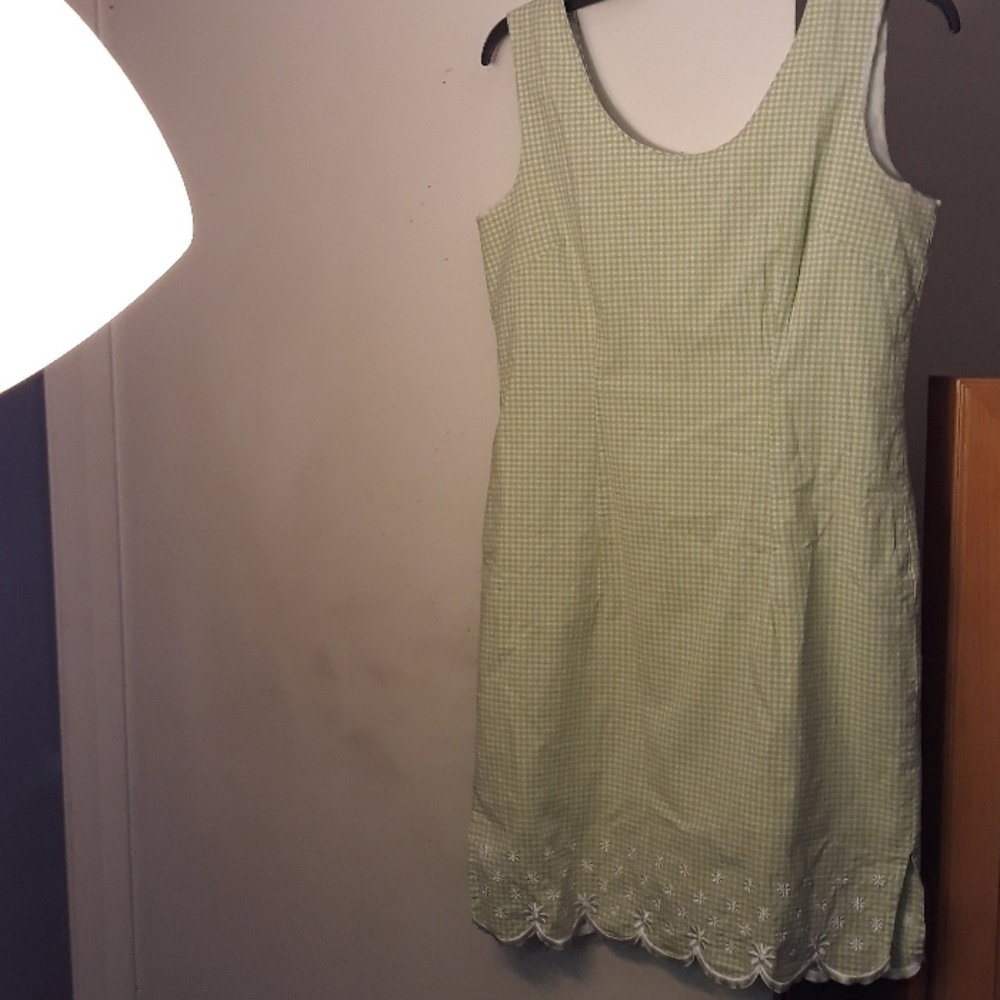 Amanda Smith Size 6 Sleeveless Dress